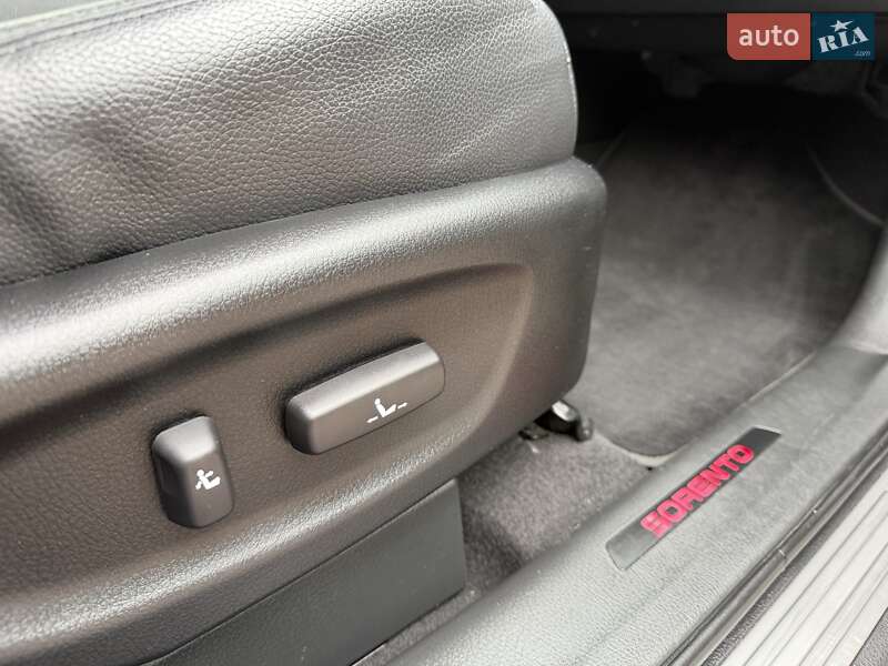 Позашляховик / Кросовер Kia Sorento 2014 в Луцьку