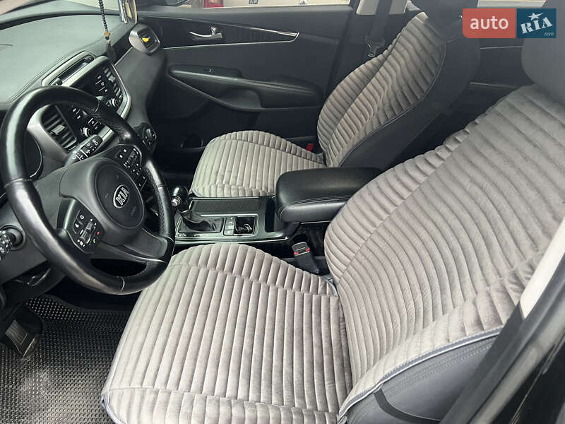 Внедорожник / Кроссовер Kia Sorento 2015 в Гайсине
