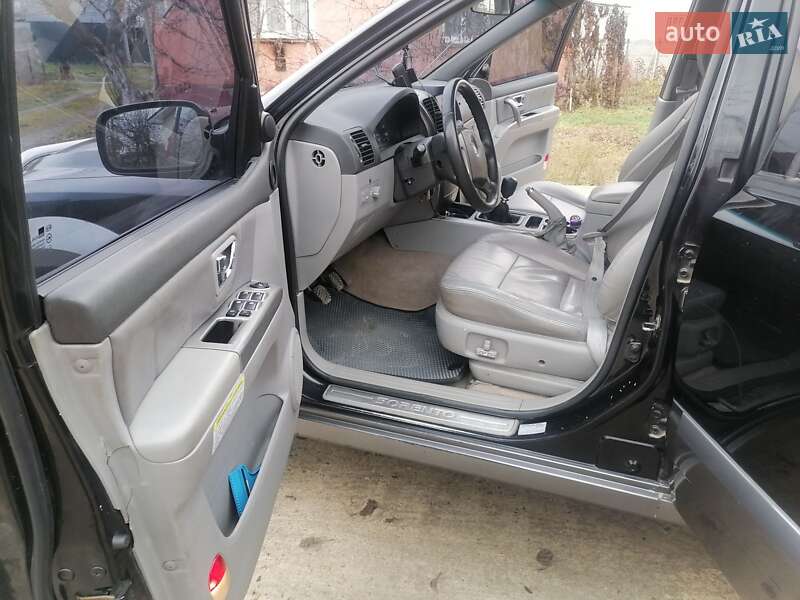 Внедорожник / Кроссовер Kia Sorento 2006 в Ивано-Франковске фото 12 Внедорожник / Кроссовер Kia Sorento 2006 в Ивано-Франковске