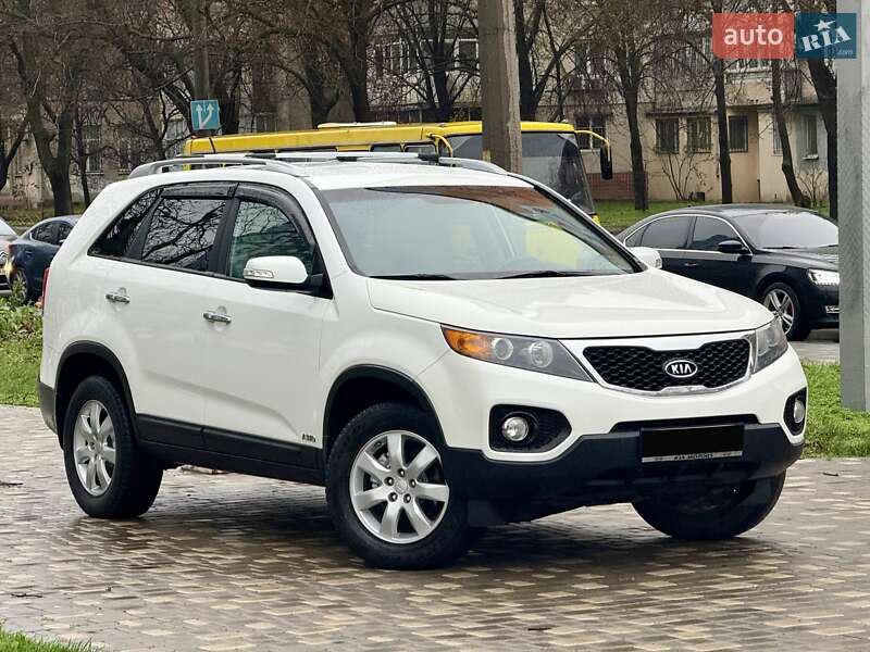 Внедорожник / Кроссовер Kia Sorento 2010 в Одессе