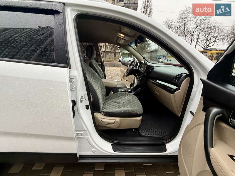 Внедорожник / Кроссовер Kia Sorento 2010 в Одессе