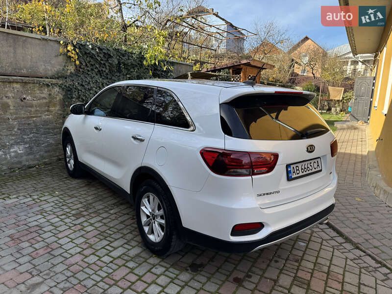 Внедорожник / Кроссовер Kia Sorento 2018 в Тернополе