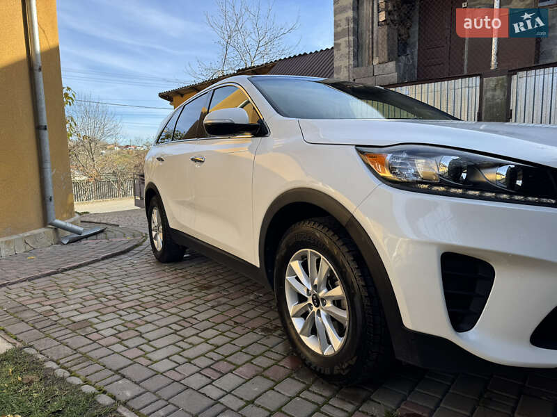 Внедорожник / Кроссовер Kia Sorento 2018 в Тернополе
