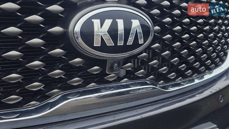 Внедорожник / Кроссовер Kia Sorento 2016 в Киеве