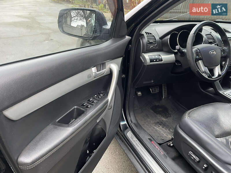 Позашляховик / Кросовер Kia Sorento 2011 в Дніпрі