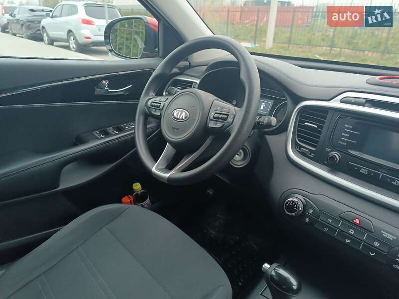 Позашляховик / Кросовер Kia Sorento 2016 в Ірпені фото 14 Позашляховик / Кросовер Kia Sorento 2016 в Ірпені