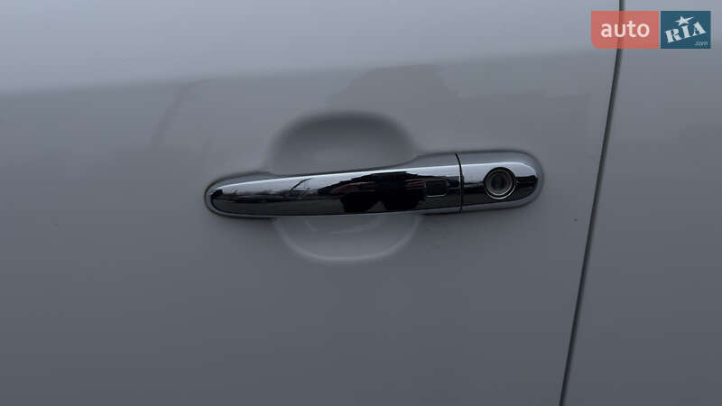 Внедорожник / Кроссовер Kia Sorento 2011 в Львове