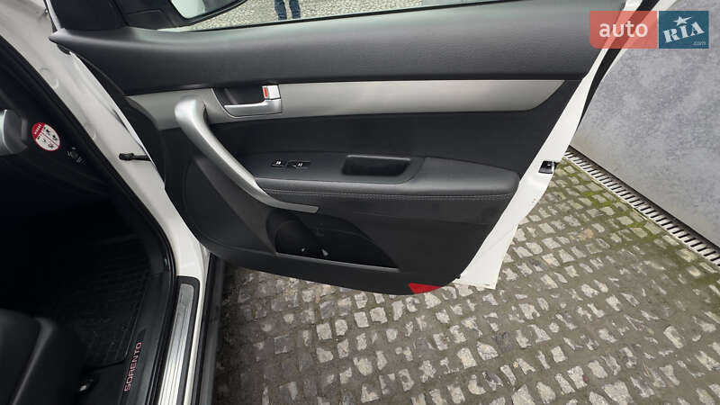 Внедорожник / Кроссовер Kia Sorento 2011 в Львове