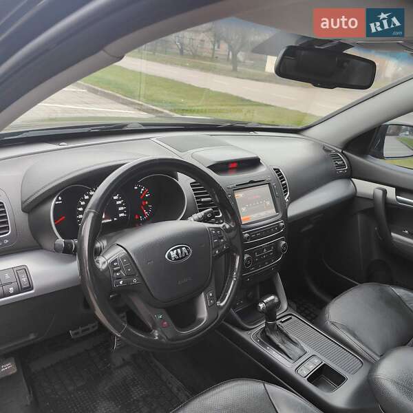 Позашляховик / Кросовер Kia Sorento 2013 в Черкасах фото 15 Позашляховик / Кросовер Kia Sorento 2013 в Черкасах