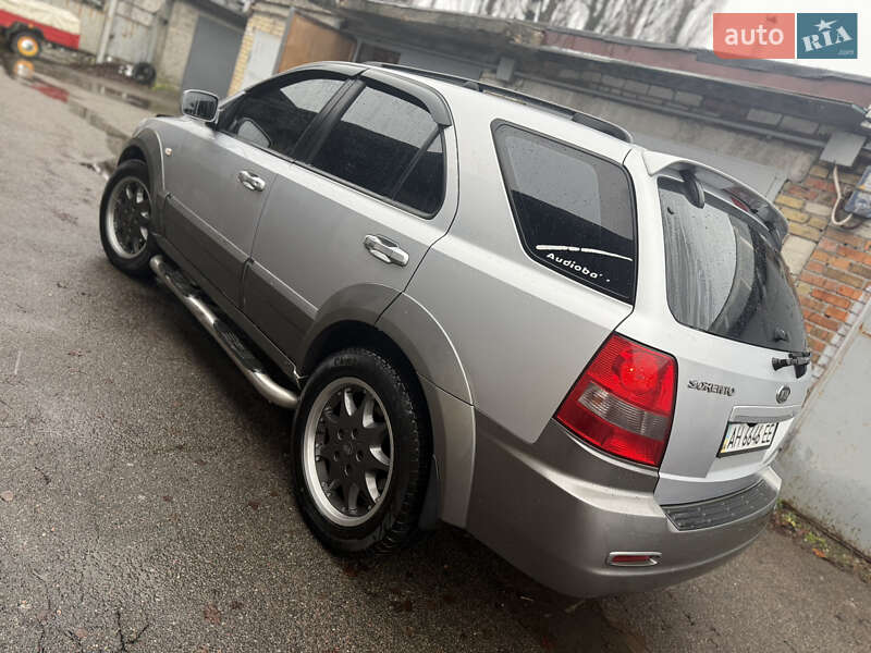 Позашляховик / Кросовер Kia Sorento 2006 в Києві