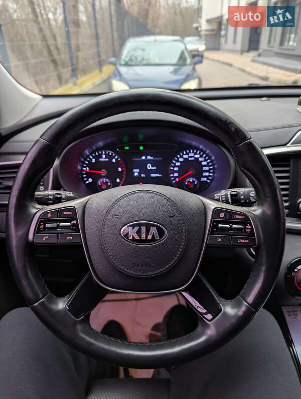 Внедорожник / Кроссовер Kia Sorento 2017 в Тернополе