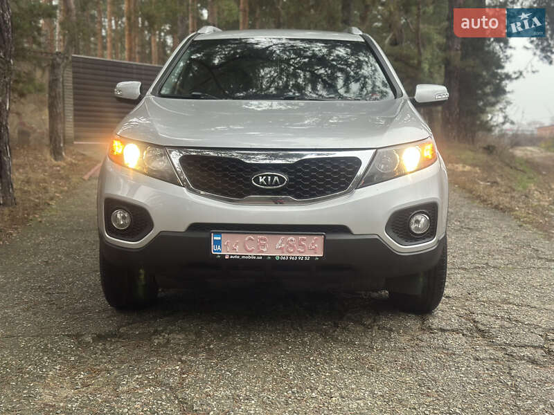 Позашляховик / Кросовер Kia Sorento 2012 в Києві