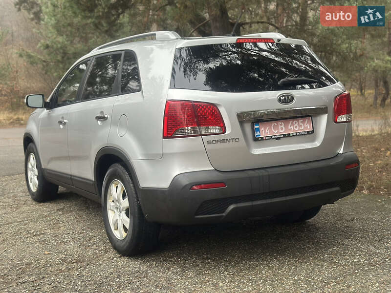 Позашляховик / Кросовер Kia Sorento 2012 в Києві