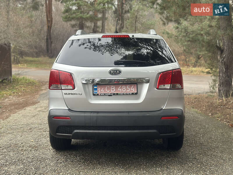Позашляховик / Кросовер Kia Sorento 2012 в Києві