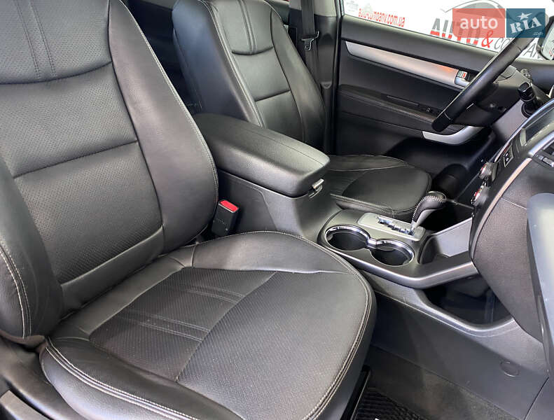Позашляховик / Кросовер Kia Sorento 2012 в Львові фото 20 Позашляховик / Кросовер Kia Sorento 2012 в Львові