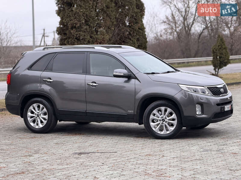 Внедорожник / Кроссовер Kia Sorento 2014 в Дубно фото 5 Внедорожник / Кроссовер Kia Sorento 2014 в Дубно