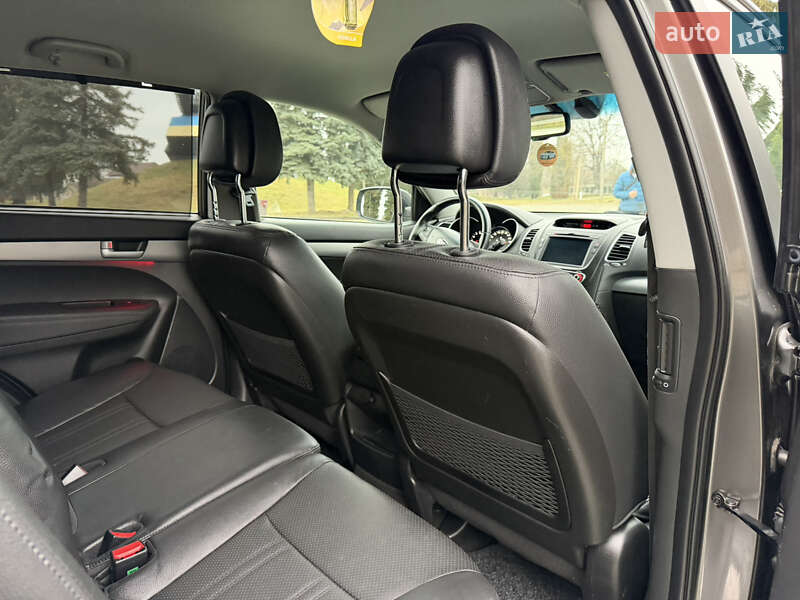 Внедорожник / Кроссовер Kia Sorento 2014 в Дубно фото 37 Внедорожник / Кроссовер Kia Sorento 2014 в Дубно