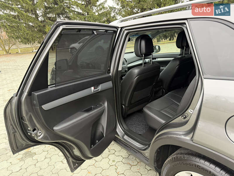 Внедорожник / Кроссовер Kia Sorento 2014 в Дубно фото 54 Внедорожник / Кроссовер Kia Sorento 2014 в Дубно