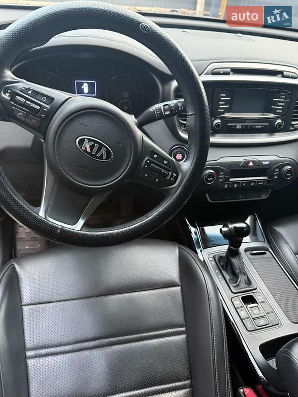 Внедорожник / Кроссовер Kia Sorento 2016 в Виннице фото 12 Внедорожник / Кроссовер Kia Sorento 2016 в Виннице