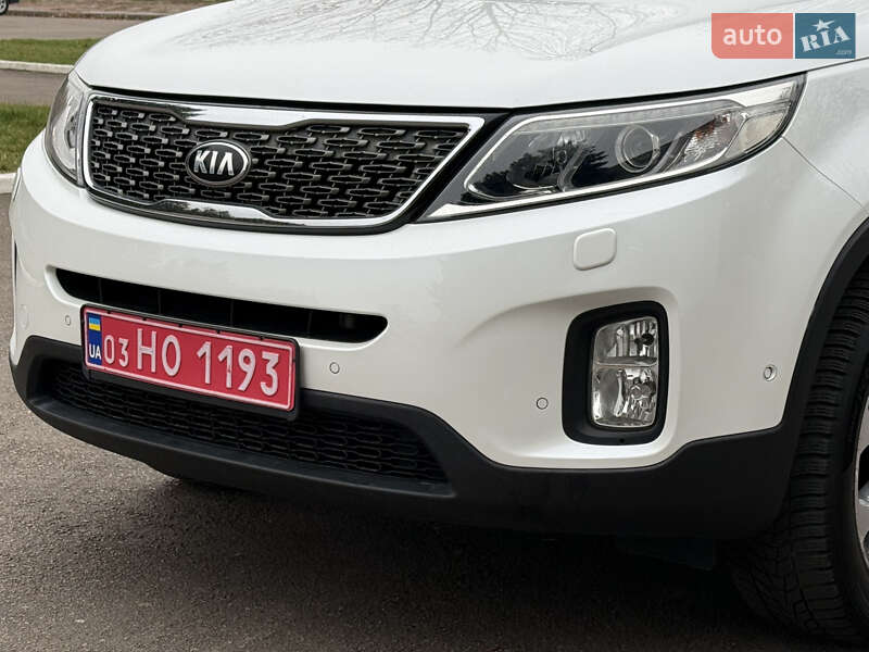 Внедорожник / Кроссовер Kia Sorento 2015 в Ровно фото 16 Внедорожник / Кроссовер Kia Sorento 2015 в Ровно