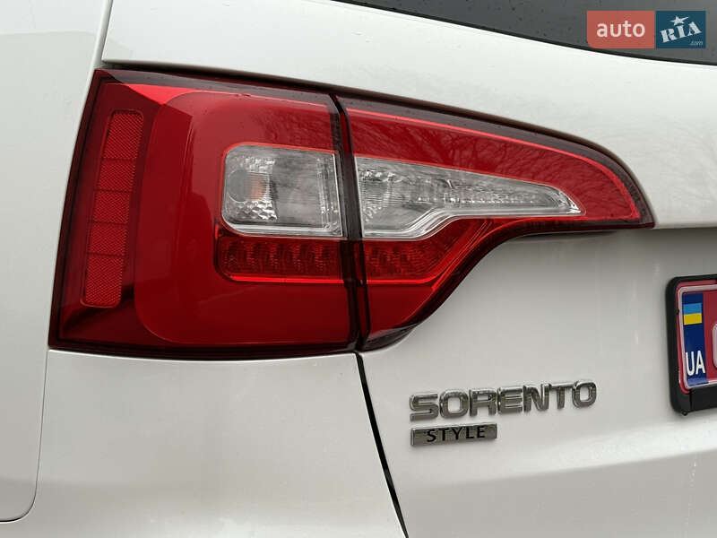 Внедорожник / Кроссовер Kia Sorento 2015 в Ровно фото 26 Внедорожник / Кроссовер Kia Sorento 2015 в Ровно