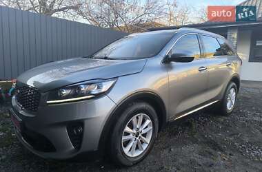 Позашляховик / Кросовер Kia Sorento 2019 в Теплику