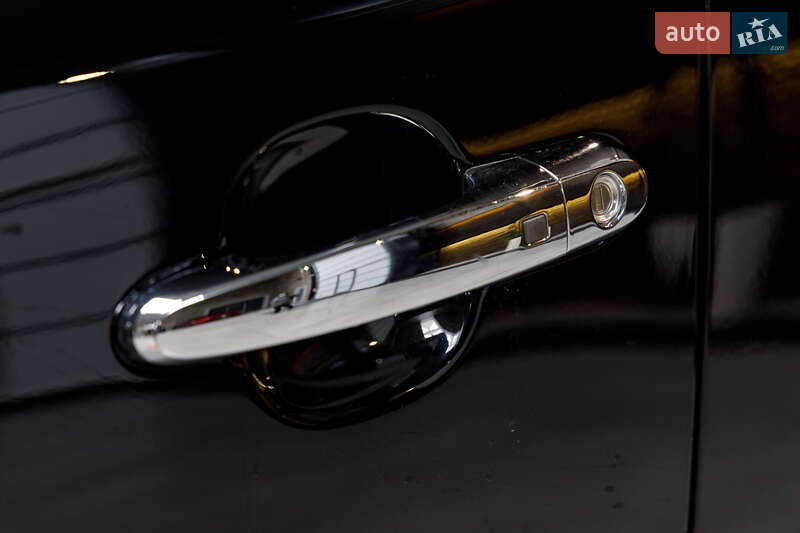 Позашляховик / Кросовер Kia Sorento 2013 в Луцьку