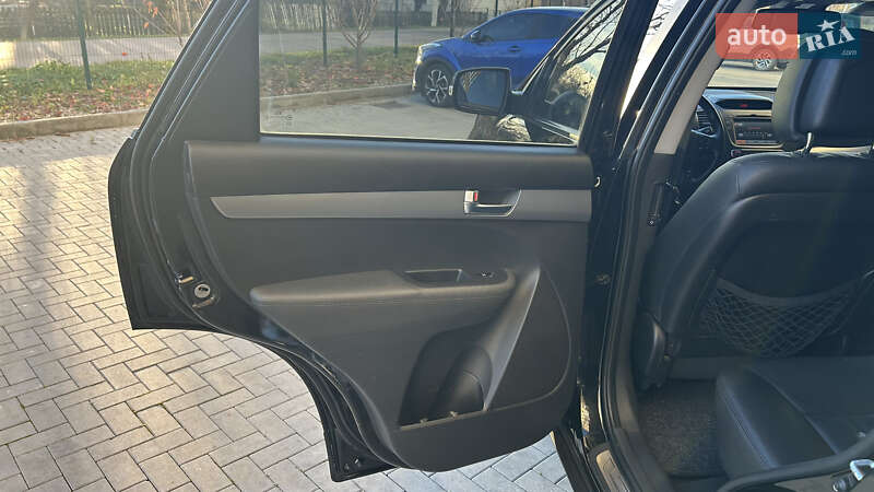 Позашляховик / Кросовер Kia Sorento 2013 в Калуші