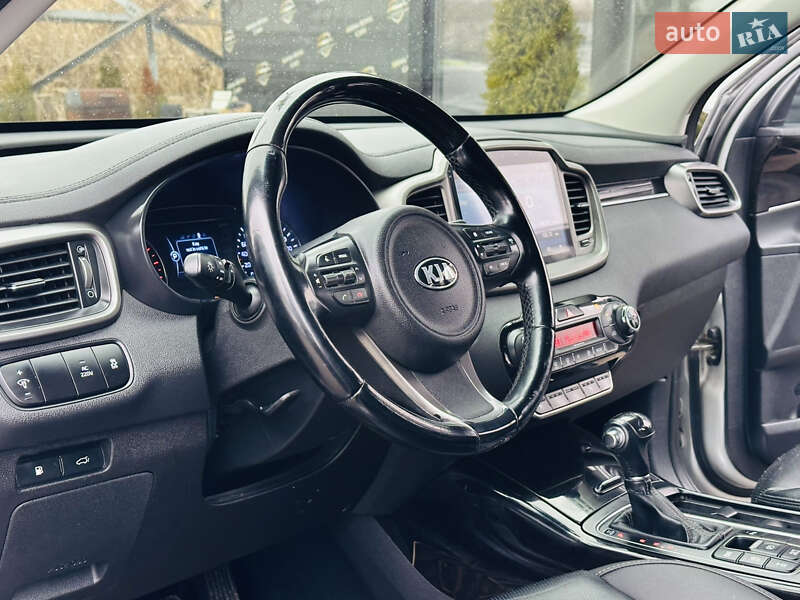 Позашляховик / Кросовер Kia Sorento 2015 в Харкові фото 14 Позашляховик / Кросовер Kia Sorento 2015 в Харкові