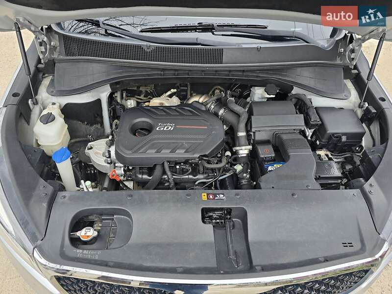 Внедорожник / Кроссовер Kia Sorento 2015 в Запорожье