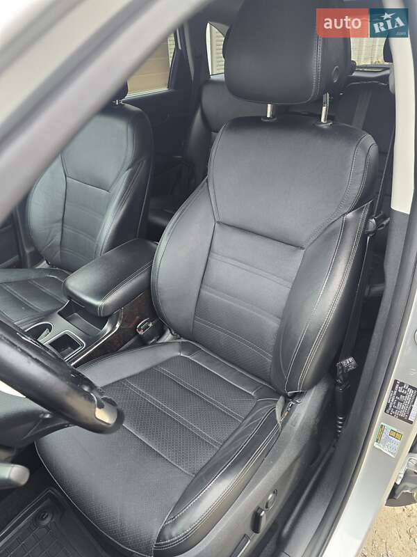 Внедорожник / Кроссовер Kia Sorento 2015 в Запорожье