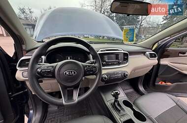 Позашляховик / Кросовер Kia Sorento 2017 в Кривому Розі