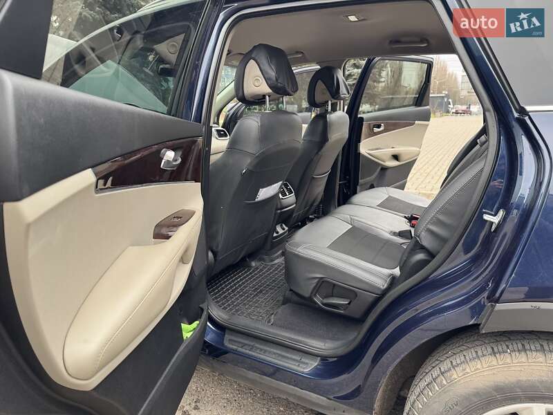 Внедорожник / Кроссовер Kia Sorento 2017 в Кривом Роге