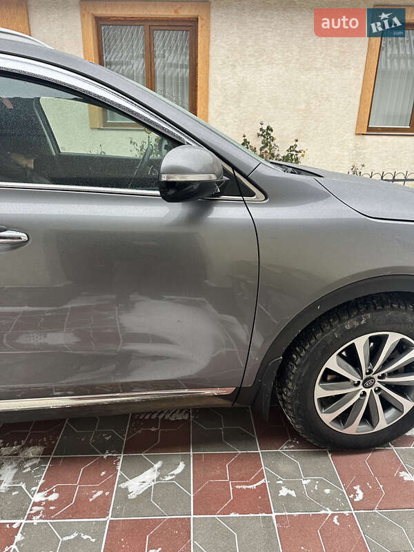 Позашляховик / Кросовер Kia Sorento 2016 в Тернополі
