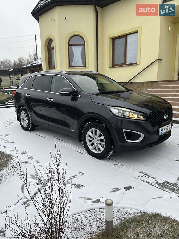 Позашляховик / Кросовер Kia Sorento 2016 в Львові