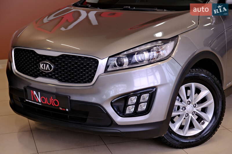 Позашляховик / Кросовер Kia Sorento 2017 в Одесі фото 11 Позашляховик / Кросовер Kia Sorento 2017 в Одесі