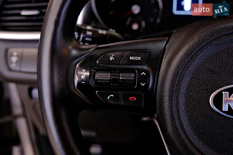 Позашляховик / Кросовер Kia Sorento 2017 в Одесі фото 27 Позашляховик / Кросовер Kia Sorento 2017 в Одесі