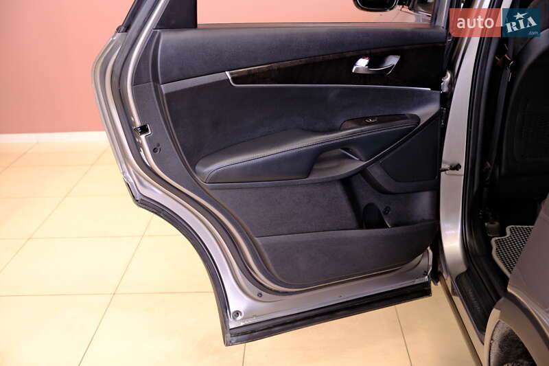 Позашляховик / Кросовер Kia Sorento 2017 в Одесі фото 32 Позашляховик / Кросовер Kia Sorento 2017 в Одесі