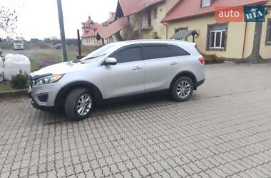 Позашляховик / Кросовер Kia Sorento 2016 в Івано-Франківську