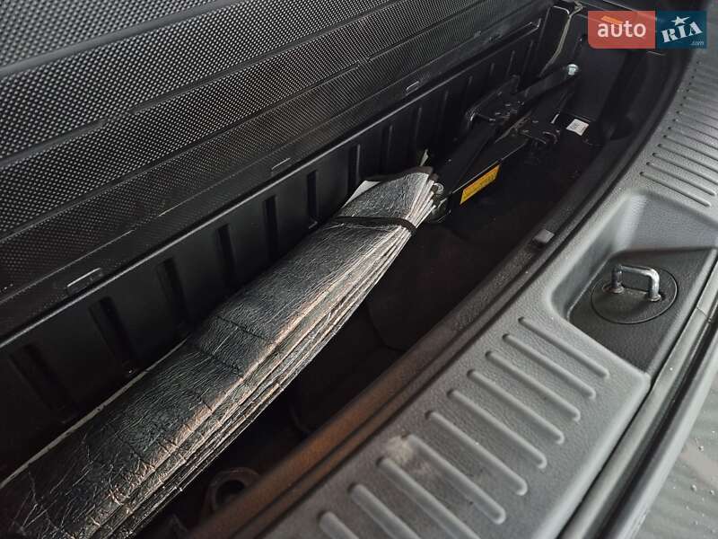 Позашляховик / Кросовер Kia Sorento 2014 в Вінниці