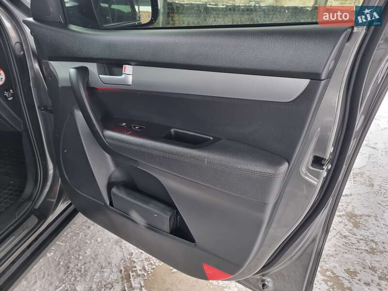 Позашляховик / Кросовер Kia Sorento 2014 в Вінниці