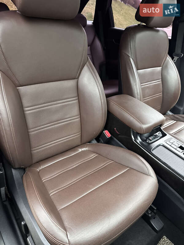 Позашляховик / Кросовер Kia Sorento 2016 в Луцьку