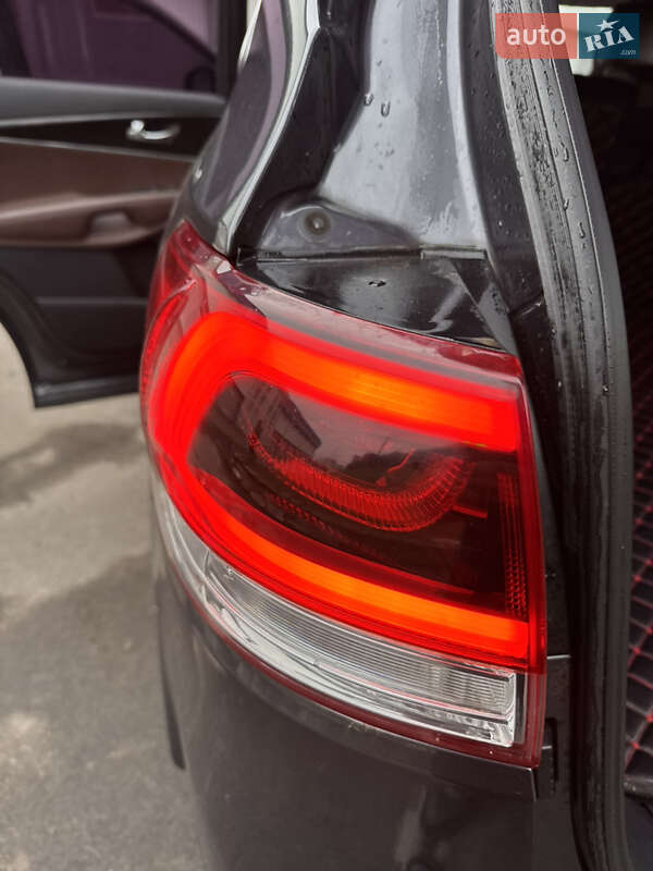 Позашляховик / Кросовер Kia Sorento 2016 в Луцьку