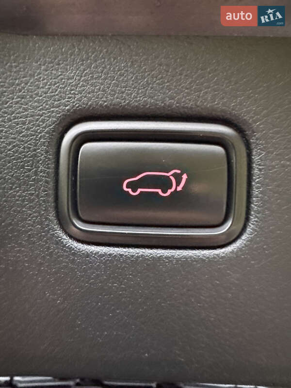 Позашляховик / Кросовер Kia Sorento 2016 в Луцьку