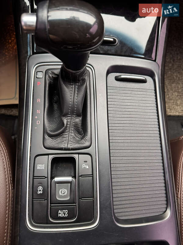 Позашляховик / Кросовер Kia Sorento 2016 в Луцьку