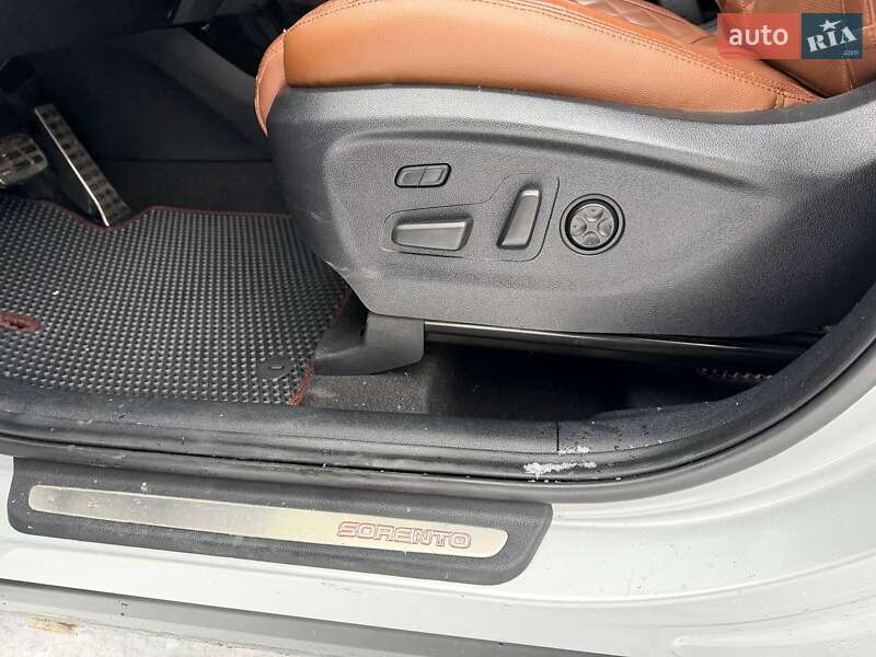Позашляховик / Кросовер Kia Sorento 2018 в Луцьку