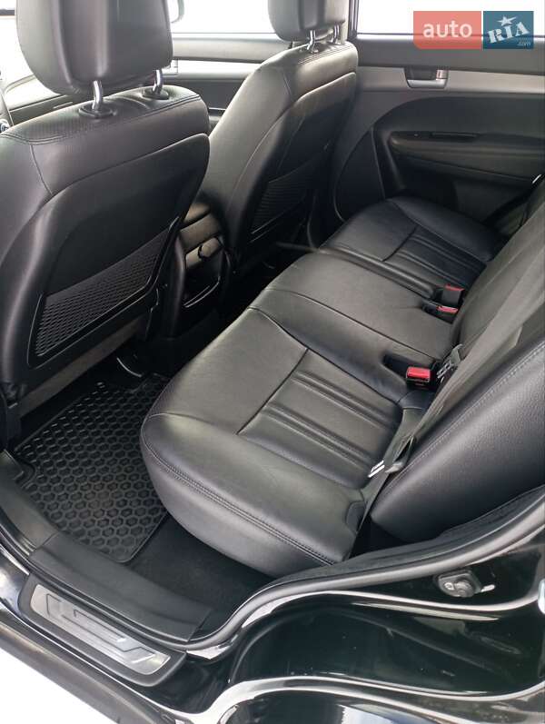 Позашляховик / Кросовер Kia Sorento 2014 в Млиніві