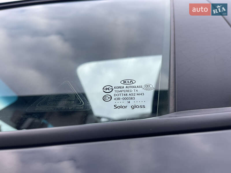 Внедорожник / Кроссовер Kia Sorento 2014 в Стрые