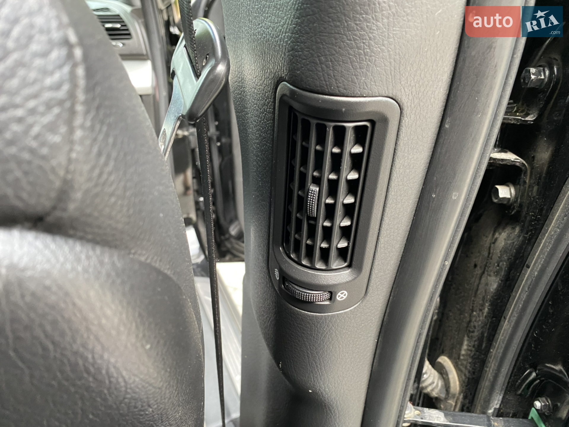 2011 Kia Sorento - мініатюра 38