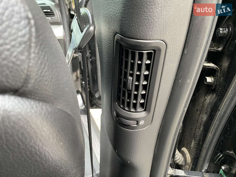 Внедорожник / Кроссовер Kia Sorento 2011 в Дрогобыче фото 38 Внедорожник / Кроссовер Kia Sorento 2011 в Дрогобыче